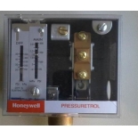 L404f1102/ pressure switch controller